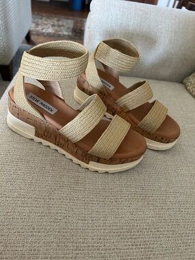 Steve Madden Natural Woven Cork Platform Wedges